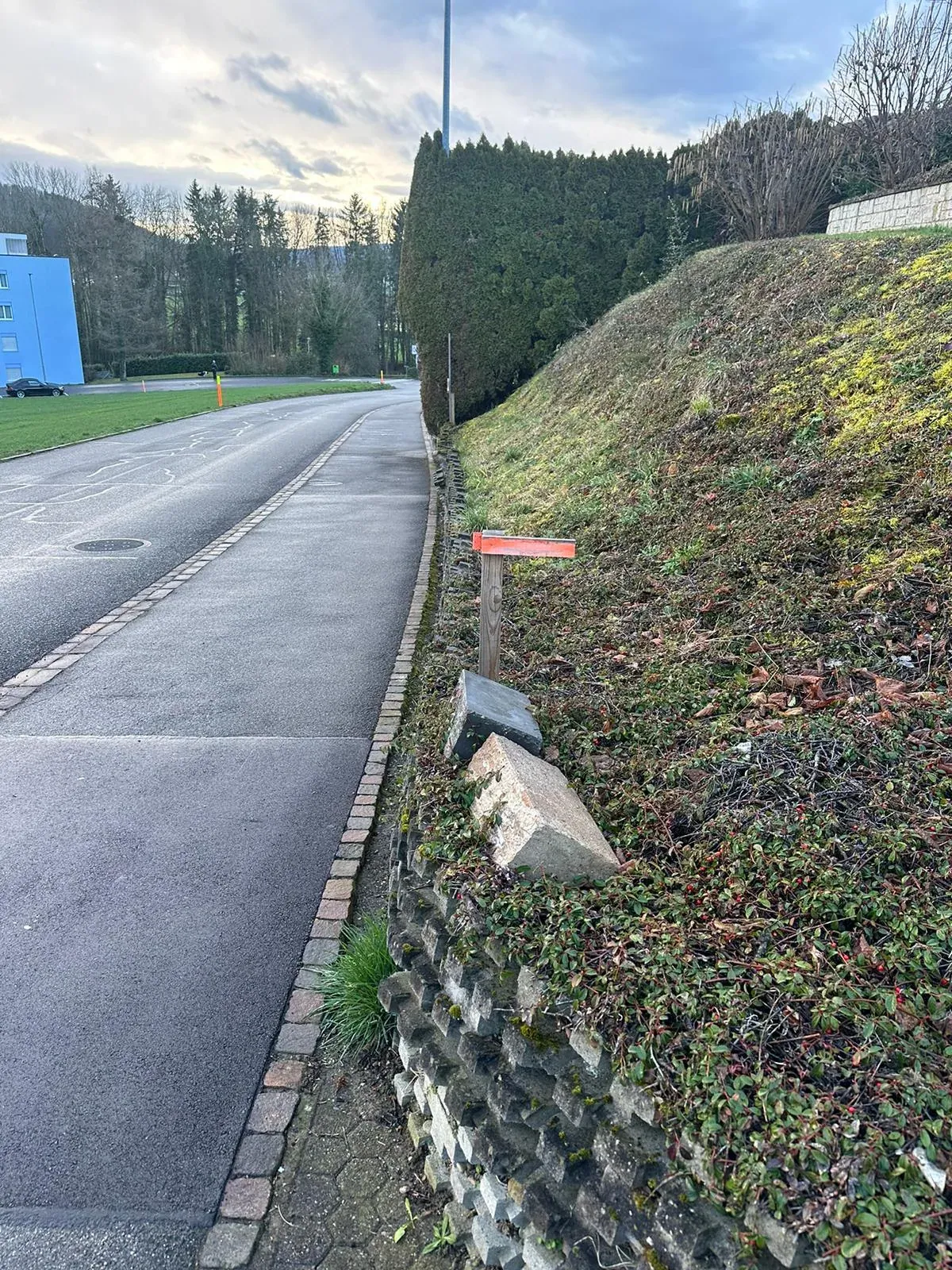 Natursteinmauer