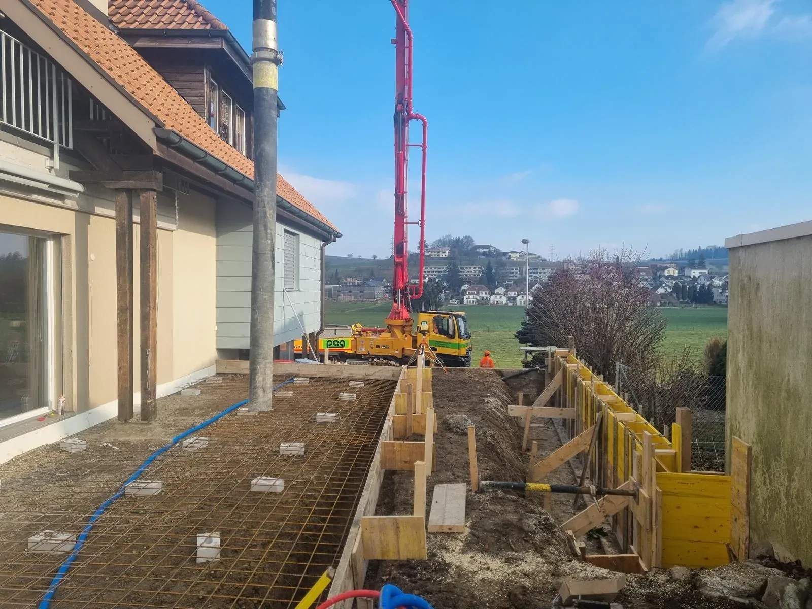 Neugestaltung Sitzplatz & Parkplätze