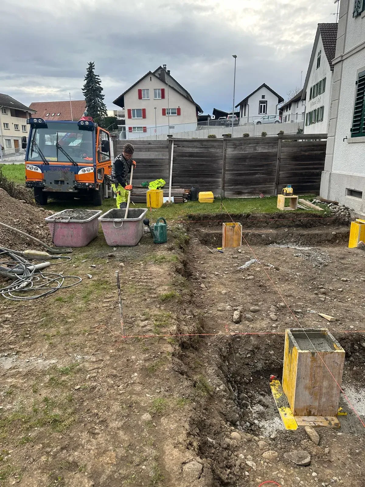 Gartenerneuerung mit Terassenbau & Carport