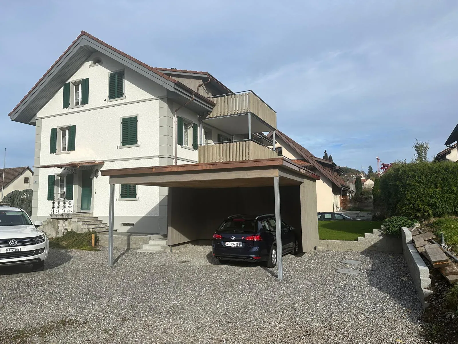 Gartenerneuerung mit Terassenbau & Carport